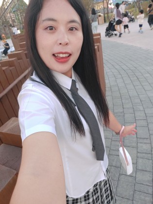 스트리머 로고