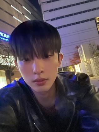 스트리머 로고