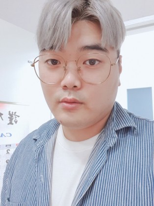 스트리머 로고