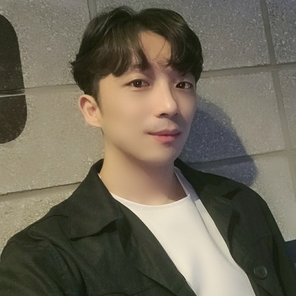 스트리머 로고