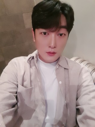 스트리머 로고