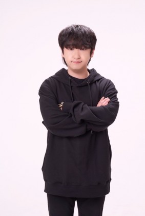 스트리머 로고