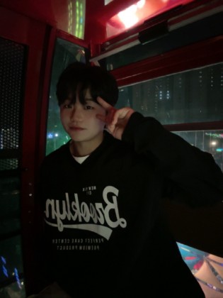 스트리머 로고