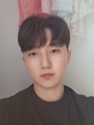 스트리머 로고