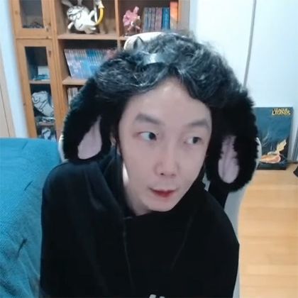 스트리머 로고