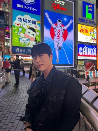 스트리머 로고