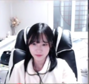 스트리머 로고