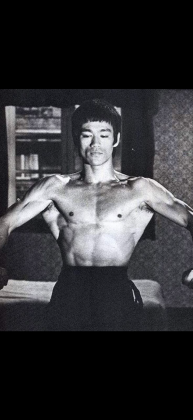 스트리머 로고