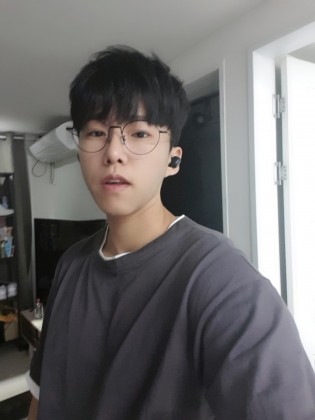 스트리머 로고