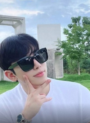 스트리머 로고