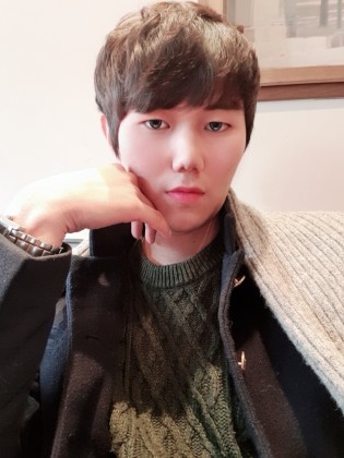 스트리머 로고