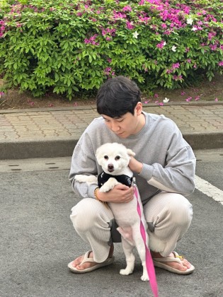스트리머 로고