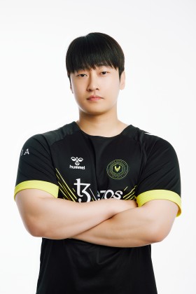 스트리머 로고