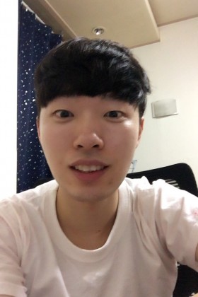 스트리머 로고