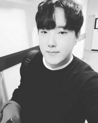 스트리머 로고