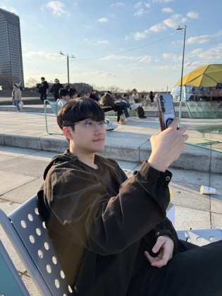 스트리머 로고