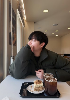 스트리머 로고