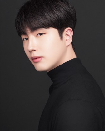 스트리머 로고