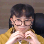 스트리머 로고