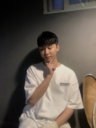 스트리머 로고
