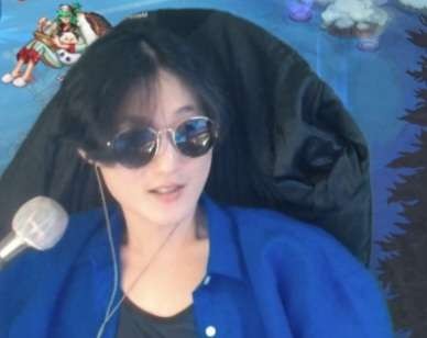 스트리머 로고