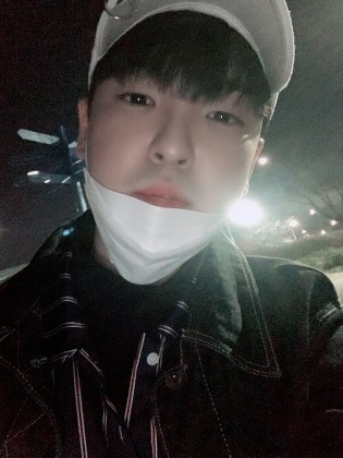 스트리머 로고