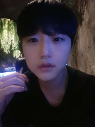 스트리머 로고