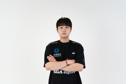 스트리머 로고
