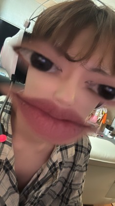 스트리머 로고