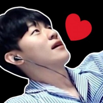 스트리머 로고