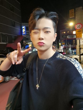 스트리머 로고